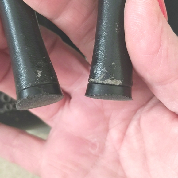 Franco Sarto black leather pumps - Picture 6 of 6